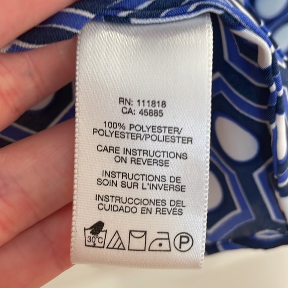 Michael Kors Geometric Print Top - Picture 5 of 6